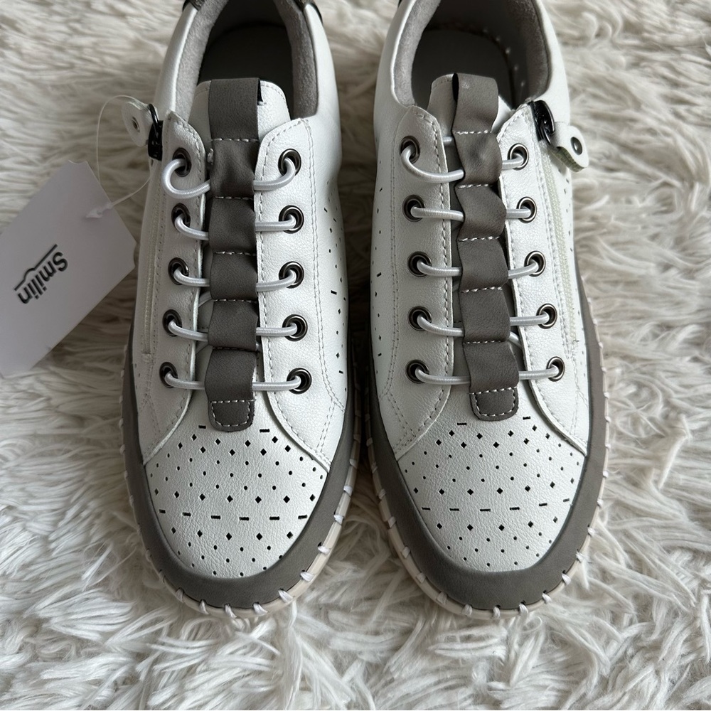 Smilin Womens Fashion Sneakers Casual New With Tags Size 7 - Picture 3 of 7